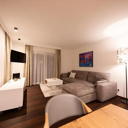 Da Peatala * ザーファウス