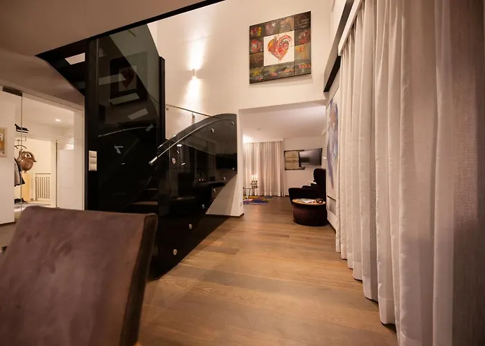 Da Peatala * סרפהאוס